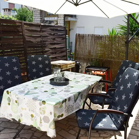 House Masha Apartamento