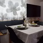 Апартаменти House Masha Пула